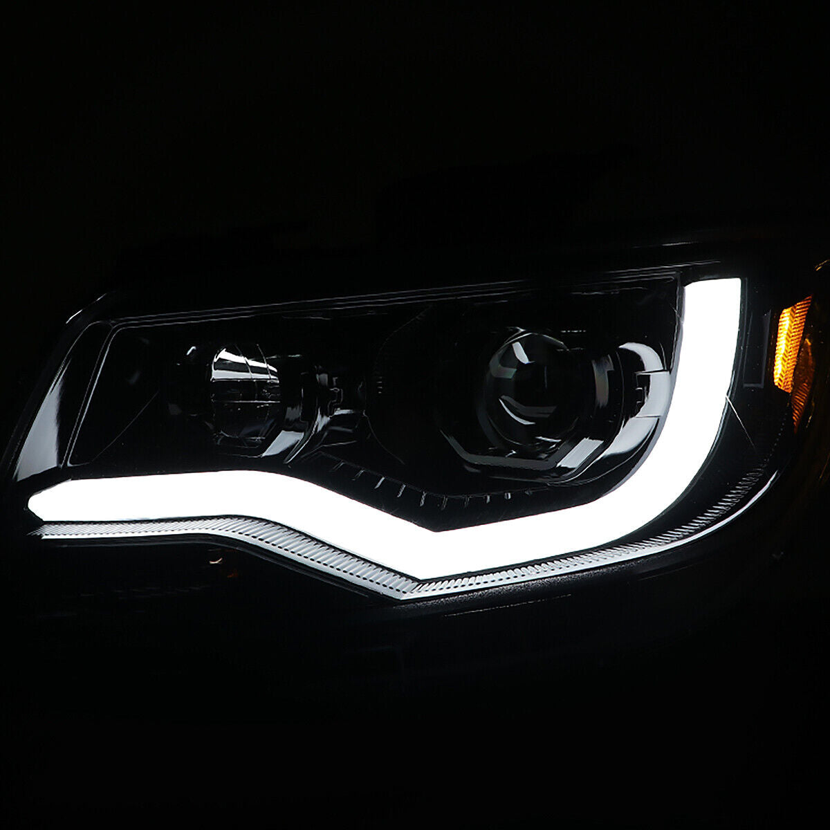 PRE-BUILT 2015-21 CHEVY COLORADO HEADLIGHTS – MwCustoms Inc.