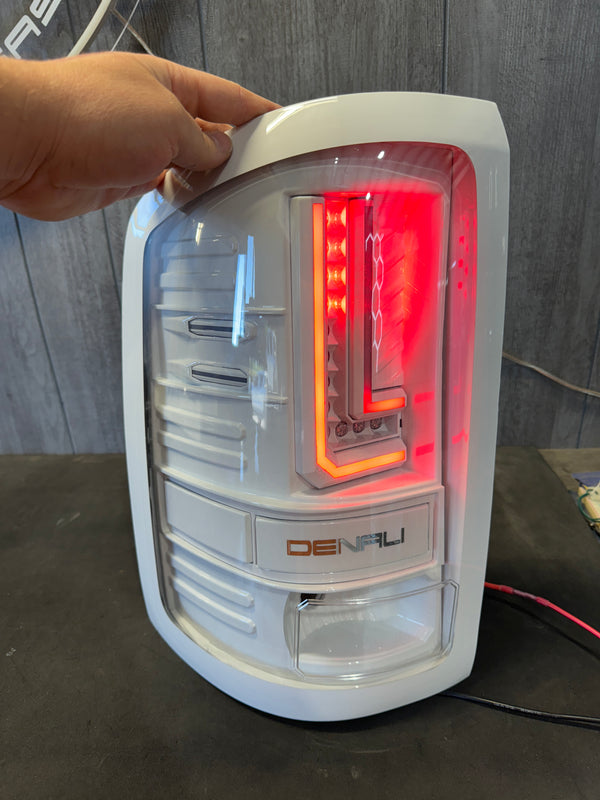 2014 - 19 GMC SIERRA TAIL LIGHTS *PAINTED 8624* *PAINTED LINES* *CUSTOM TEXT* *FACTORY HALOGEN*
